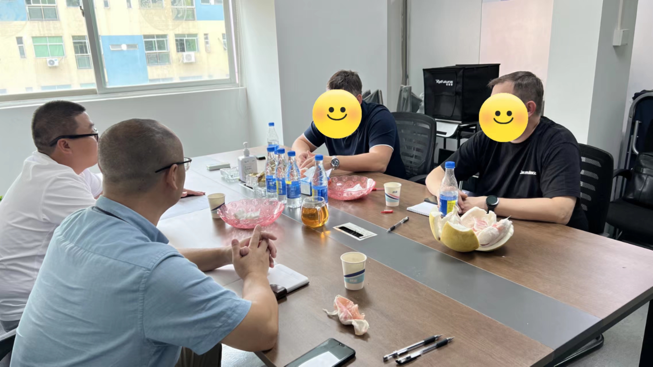 佳金源|歐洲客戶來我廠考察和洽談錫膏項目合作事宜 佳金源|歐洲客戶來我廠考察和洽談錫膏項目合作事宜